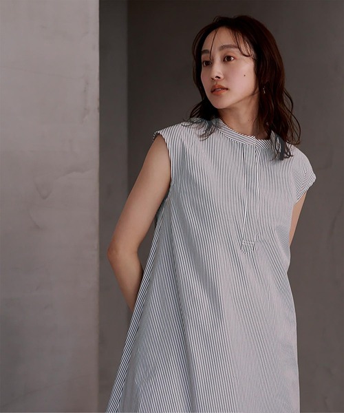 UR'S（ユアーズ）の「バンドカラーフレアロングワンピース（シャツワンピース・レディース・ネイビー/グレー系その他/ブルー/グリーン系その他・L/M/S）」の8枚目の写真