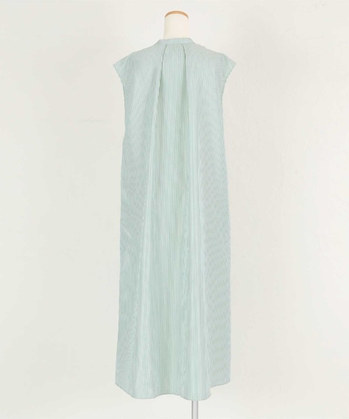 UR'S（ユアーズ）の「バンドカラーフレアロングワンピース（シャツワンピース・レディース・ネイビー/グレー系その他/ブルー/グリーン系その他・L/M/S）」の16枚目の写真