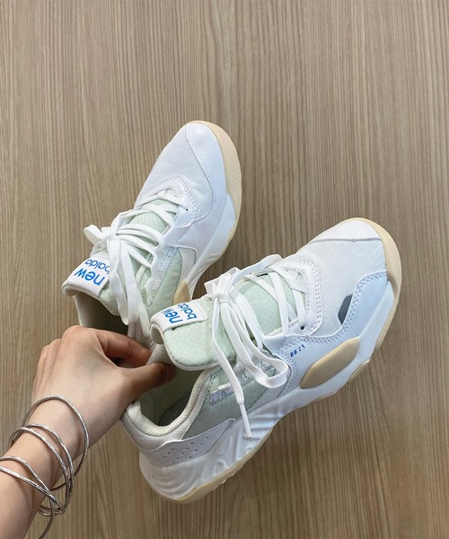 Silly(シリー)の「スポーティー厚底スニーカー(スニーカー・レディース・ホワイト・23.0cm/23.5cm/24.0cm/24.5cm)」の9枚目の写真