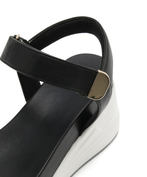 ROPE' PICNIC（ロペピクニック）の「ウェッジソールスニーカーサンダル（サンダル・レディース・ブラック/ベージュ/シルバー・L/M/S）」の5枚目の写真