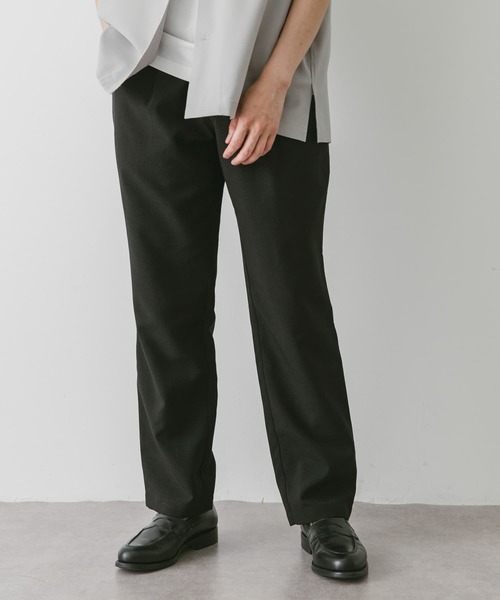 URBAN RESEARCH DOORS(アーバンリサーチドアーズ)の「『吸水速乾』リネンライクイージーパンツ(その他パンツ・メンズ・ブラウン/ブルー系その他/オリーブ/オフホワイト/ブラック/チャコールグレー・SMALL/MEDIUM/LARGE)」の3枚目の写真