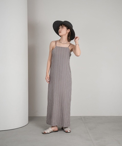 Amiur（エミレ）の「wide brim straw hat（ハット・レディース・ベージュ/ブラック・FREE）」の9枚目の写真