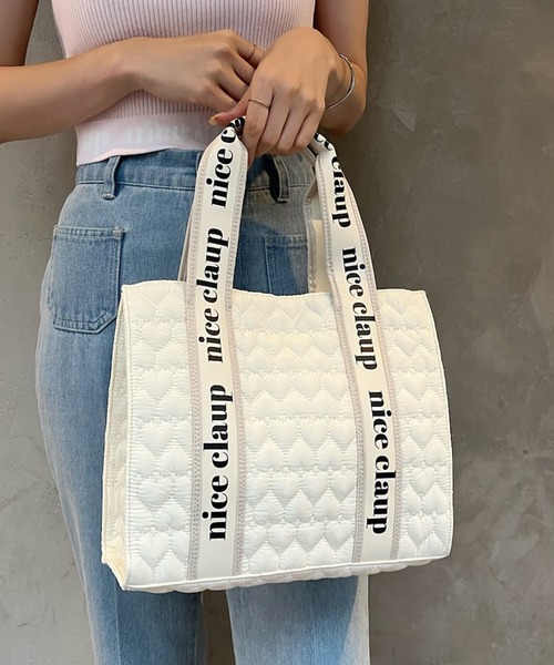 one after another NICE CLAUP(ワンアフターアナザーナイスクラップ)の「ハートキルティングミニトートバッグ(トートバッグ・レディース・ブラック/アイボリー/ベージュ/ピンク・FREE)」の12枚目の写真