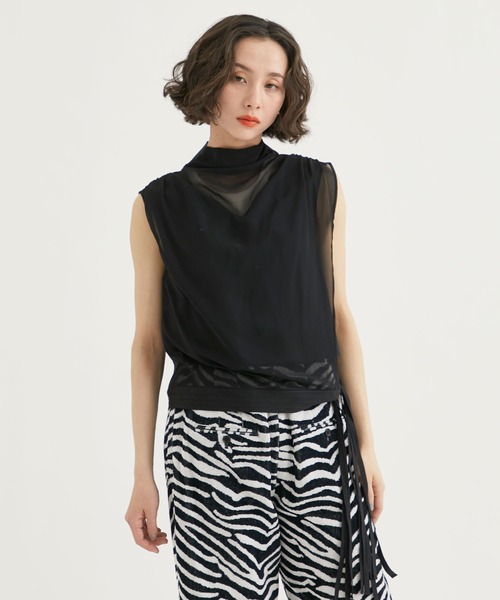 THE PERMANENT EYE(ザパーマネントアイ)の「【SATORU SASAKI/サトルササキ】SLEEVELESS LAYERD TOP/スリーブレスレイヤードトップ(シャツ/ブラウス・レディース・ホワイト/ブラック・1)」の2枚目の写真