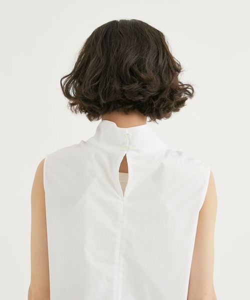 THE PERMANENT EYE(ザパーマネントアイ)の「【SATORU SASAKI/サトルササキ】SLEEVELESS LAYERD TOP/スリーブレスレイヤードトップ(シャツ/ブラウス・レディース・ホワイト/ブラック・1)」の5枚目の写真