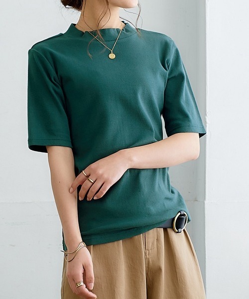 nissen（ニッセン）の「ＵＶカット綿１００％フライス素材プチハイネック５分袖Ｔシャツ（Tシャツ/カットソー・レディース・ブラック/ライトイエロー/ローズ/グリーン/ピンク/オフホワイト/ミント/ブルー/グレイッシュベージュ/カーキ・LL/L/S/M）」の5枚目の写真