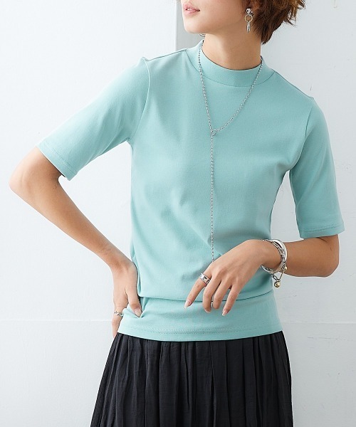 nissen（ニッセン）の「ＵＶカット綿１００％フライス素材プチハイネック５分袖Ｔシャツ（Tシャツ/カットソー・レディース・ブラック/ライトイエロー/ローズ/グリーン/ピンク/オフホワイト/ミント/ブルー/グレイッシュベージュ/カーキ・LL/L/S/M）」の6枚目の写真