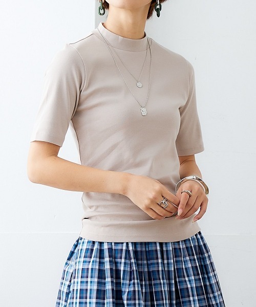 nissen（ニッセン）の「ＵＶカット綿１００％フライス素材プチハイネック５分袖Ｔシャツ（Tシャツ/カットソー・レディース・ブラック/ライトイエロー/ローズ/グリーン/ピンク/オフホワイト/ミント/ブルー/グレイッシュベージュ/カーキ・LL/L/S/M）」の16枚目の写真