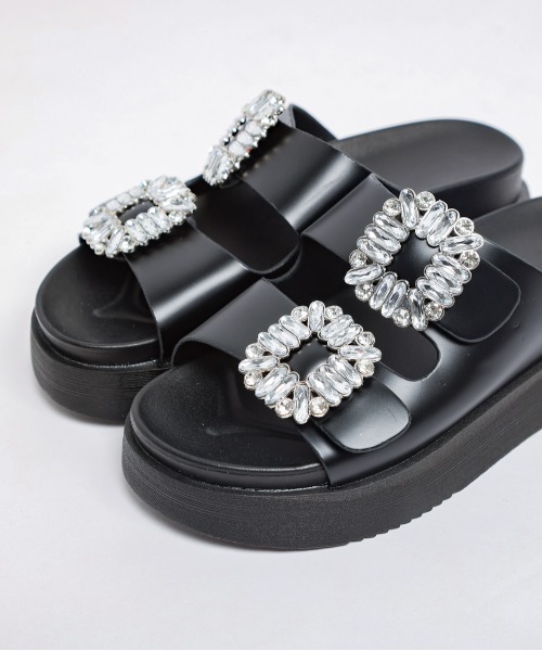 AMELY（エミリー）の「ビジューサンダル（サンダル・レディース・ブラック/オフホワイト・35/36/37/38/39/40）」の18枚目の写真