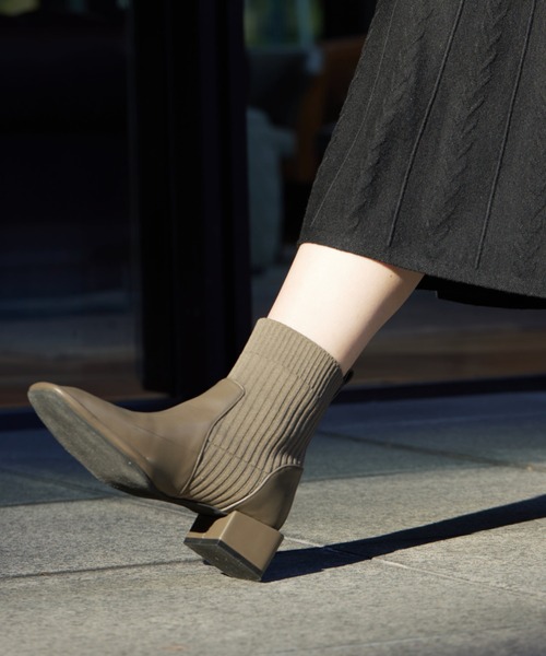 Chez toi（シェトワ）の「ニット切替ショートブーツ（ブーツ・レディース・ブラック/カーキ/ベージュ/オリーブ・S/M/L）」の10枚目の写真