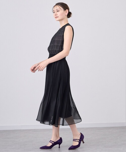 希少 黒入荷！ セール】チェックオーガン重ねプリーツワンピース（ワンピース ワンピース