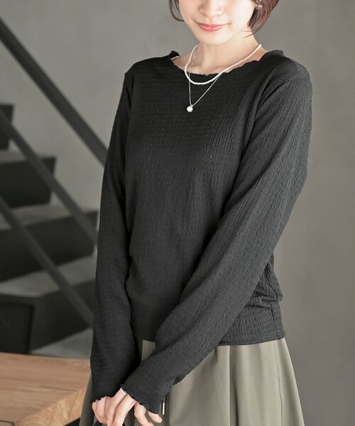 rps(アールピーエス)の「カットシャーリングメローカットソー(Tシャツ/カットソー・レディース・ブラック/グレイッシュベージュ/オフホワイト/ブルー/アイボリー・フリー)」の1枚目の写真