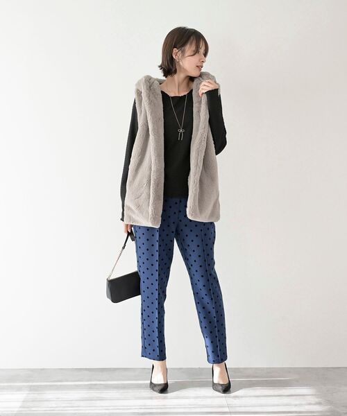 rps(アールピーエス)の「カットシャーリングメローカットソー(Tシャツ/カットソー・レディース・ブラック/グレイッシュベージュ/オフホワイト/ブルー/アイボリー・フリー)」の9枚目の写真