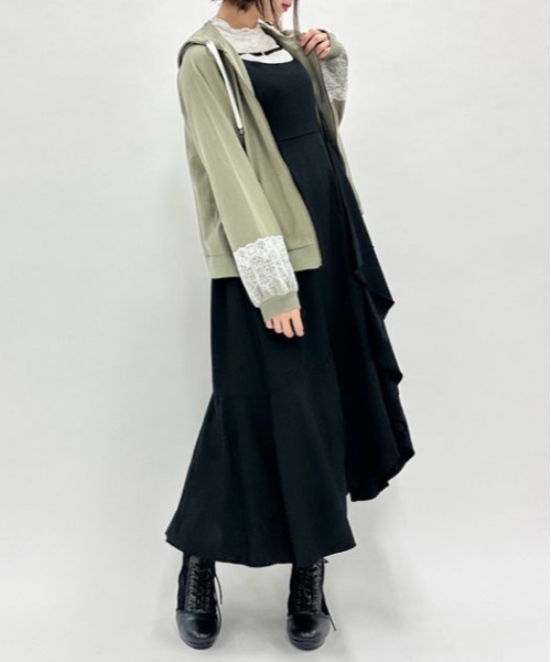 axes femme(アクシーズファム)の「ビット付フリルキャミワンピース(ワンピース・レディース・ワイン/ブラック/ブラウン・FREE)」の8枚目の写真