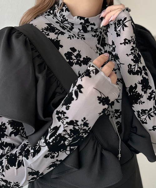apres jour clair(アプレジュールクレア)の「【apres jour clair】花柄シアートップス【ZOZOTOWN限定アイテム】(Tシャツ/カットソー・レディース・グレー/アイボリー・X-LARGE/フリー)」の10枚目の写真