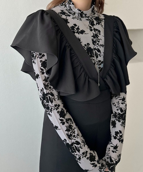 apres jour clair(アプレジュールクレア)の「【apres jour clair】花柄シアートップス【ZOZOTOWN限定アイテム】(Tシャツ/カットソー・レディース・グレー/アイボリー・X-LARGE/フリー)」の11枚目の写真