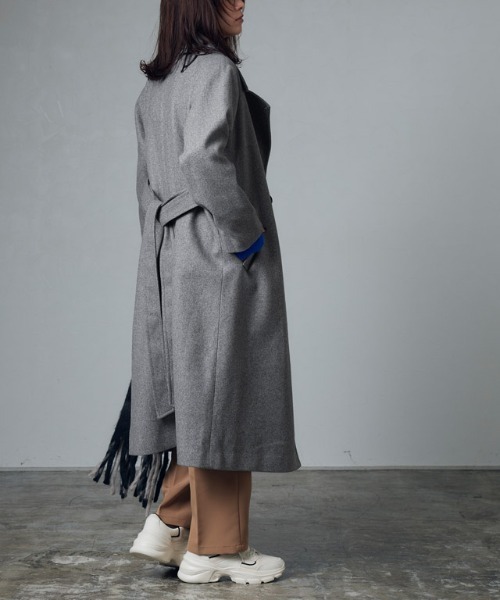 Pierrot（ピエロ）の「メルトンステンカラーロングコート（ステンカラーコート・レディース・インディゴブルー/ネイビー/杢グレー/ブラック/オフホワイト・S/M/L）」の7枚目の写真