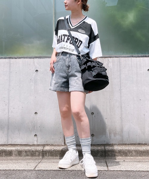 AS KNOW AS plus（アズノゥアズプラス）の「〇ロールアップハイウエストショートパンツ（その他パンツ・レディース・ブラック系その他/ピンク系/ブラック系1/ホワイト系その他/ブラック系/サックスブルー系2/アイボリー系2/ブラック系2/ブルー系2/ベージュ系その他/アイボリー系/サックスブルー系3/ブラック系3/ブルー系3/その他・FREE）」の17枚目の写真