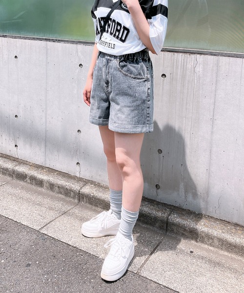 AS KNOW AS plus（アズノゥアズプラス）の「〇ロールアップハイウエストショートパンツ（その他パンツ・レディース・ブラック系その他/ピンク系/ブラック系1/ホワイト系その他/ブラック系/サックスブルー系2/アイボリー系2/ブラック系2/ブルー系2/ベージュ系その他/アイボリー系/サックスブルー系3/ブラック系3/ブルー系3/その他・FREE）」の18枚目の写真