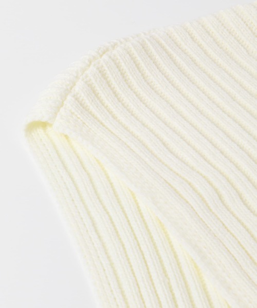 KBF（ケイビーエフ）の「フード付きニットストール（マフラー・レディース・グレー/オフホワイト・ONE）」の17枚目の写真