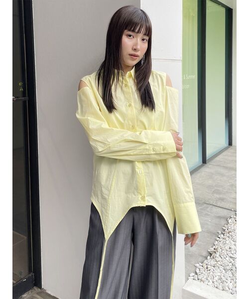 MURUA(ムルーア)の「ターンバック2wayシャツ(シャツ/ブラウス・レディース・ホワイト/グレー/その他1/イエロー・FREE)」の5枚目の写真