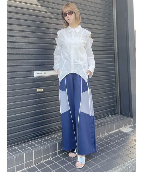 MURUA(ムルーア)の「ターンバック2wayシャツ(シャツ/ブラウス・レディース・ホワイト/グレー/その他1/イエロー・FREE)」の10枚目の写真