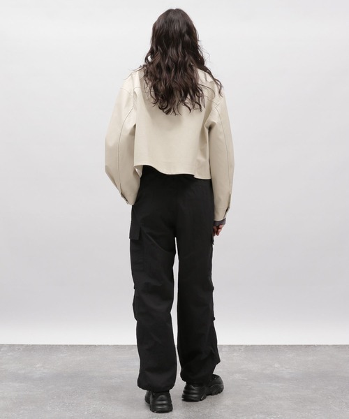 LAKOLE（ラコレ）の「エリツキレザーブルゾン / 101685（ブルゾン・レディース・アイボリー/ブラック・MEDIUM/SMALL）」の9枚目の写真