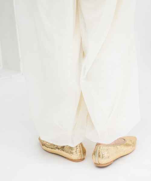 KBF(ケイビーエフ)の「スパンコールパンプス(パンプス・レディース・シルバー/ゴールド・38/37)」の19枚目の写真