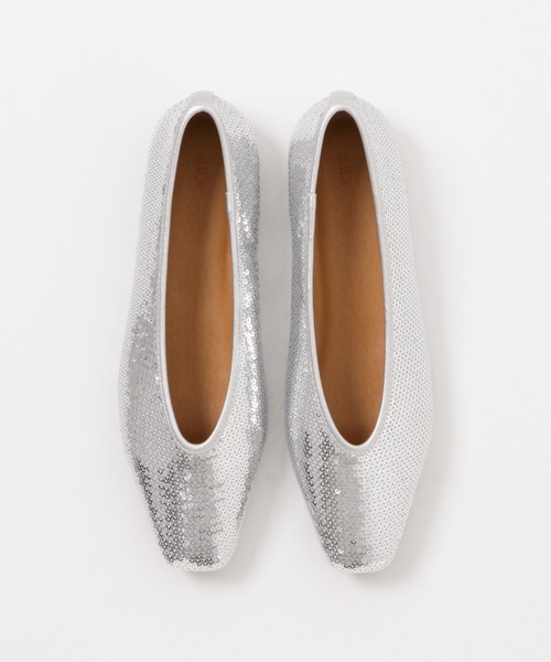 KBF(ケイビーエフ)の「スパンコールパンプス(パンプス・レディース・シルバー/ゴールド・38/37)」の16枚目の写真