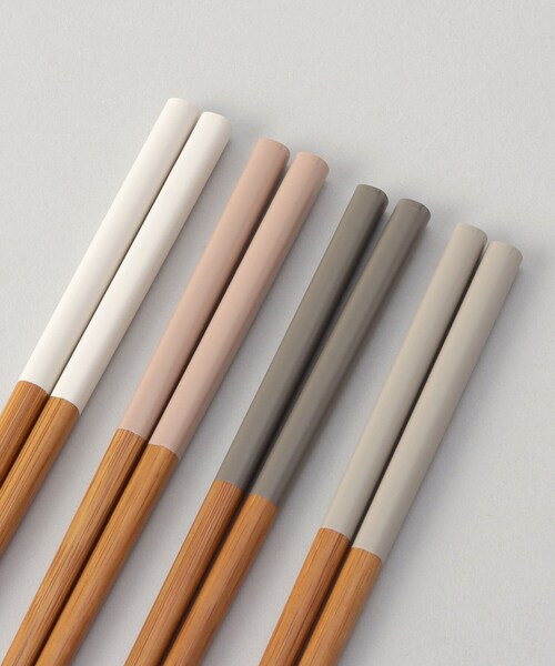 212 KITCHEN STORE(トゥワントゥキッチンストア)の「Delta 4P 淡色(カトラリー・レディース・その他・00)」の4枚目の写真