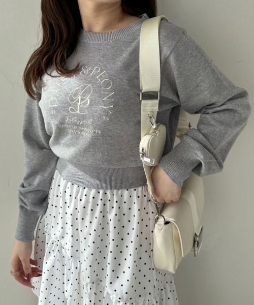 OLIVE des OLIVE（オリーブデオリーブ）の「刺繍ロゴニット　1041050130（ニット/セーター・レディース・オフホワイト/サックスブルー/トップグレー/ネイビー・FREE）」の16枚目の写真