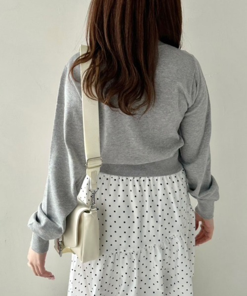 OLIVE des OLIVE（オリーブデオリーブ）の「刺繍ロゴニット　1041050130（ニット/セーター・レディース・オフホワイト/サックスブルー/トップグレー/ネイビー・FREE）」の18枚目の写真