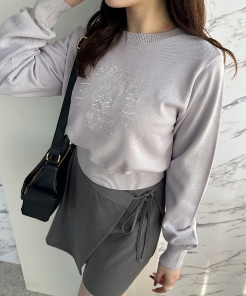 OLIVE des OLIVE（オリーブデオリーブ）の「刺繍ロゴニット 1041050130