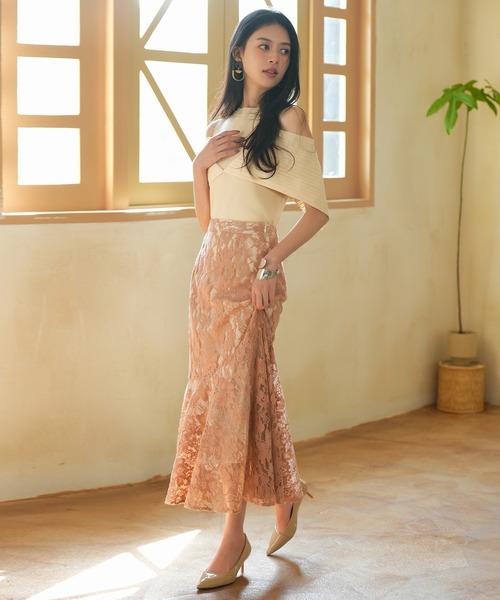 SAISON DE PAPILLON(セゾンドパピヨン)の「総レースアシンメトリーマーメイドスカート(スカート・レディース・ブルー/アイボリー/ピンクベージュ・XS/S/M/L)」の10枚目の写真