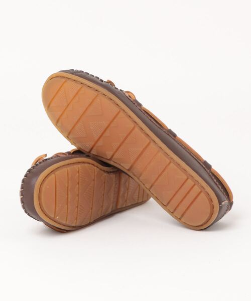 Minnetonka（ミネトンカ）の「/ミネトンカ MINNETONKA/BOAT MOC（モカシン/デッキシューズ・レディース・レッド/ブラウン系その他/アイボリー/ブルー系その他/ピンク/ブラック/ネイビー・US5.5/US7.5/US8/US5/US8.5/US6/US6.5/US7/US9）」の9枚目の写真