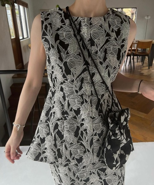 WILLFULLY(ウィルフリー)の「drawstring monotone jacquard bag(ハンドバッグ・レディース・ブラック系その他/ブラウン・FREE)」の13枚目の写真