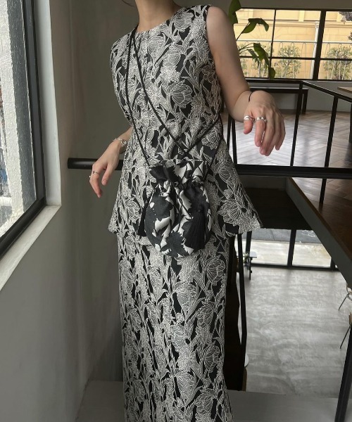 WILLFULLY(ウィルフリー)の「drawstring monotone jacquard bag(ハンドバッグ・レディース・ブラック系その他/ブラウン・FREE)」の14枚目の写真