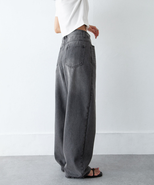 Chillfar(チルファー)の「ウエストフックルーズデニム(デニムパンツ・レディース・スミクロ/ブラック/ブルー・FREE)」の5枚目の写真