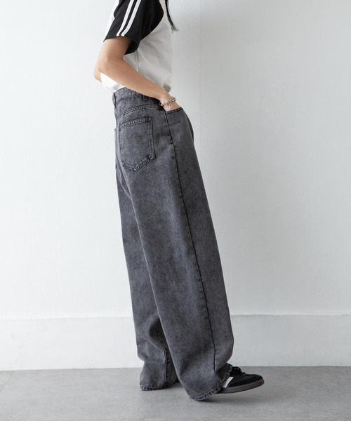 Chillfar(チルファー)の「ウエストフックルーズデニム(デニムパンツ・レディース・スミクロ/ブラック/ブルー・FREE)」の21枚目の写真