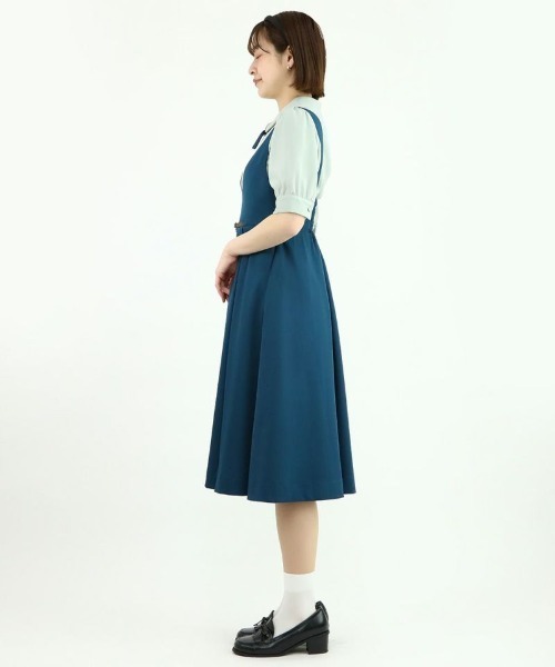 F i.n.t(フィント)の「【新色追加】チェーンビット使いディープVネックジャンパースカート/fint(ジャンパースカート・レディース・ネイビー/ブルーグリーン/アイボリー・FREE)」の21枚目の写真