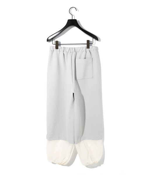 MIDIUMISOLID(ミディウミソリッド)の「MIDIUMISOLID for Ladies レイヤードパンツ(その他パンツ・レディース・ブラック/ライトグレー・FREE)」の22枚目の写真