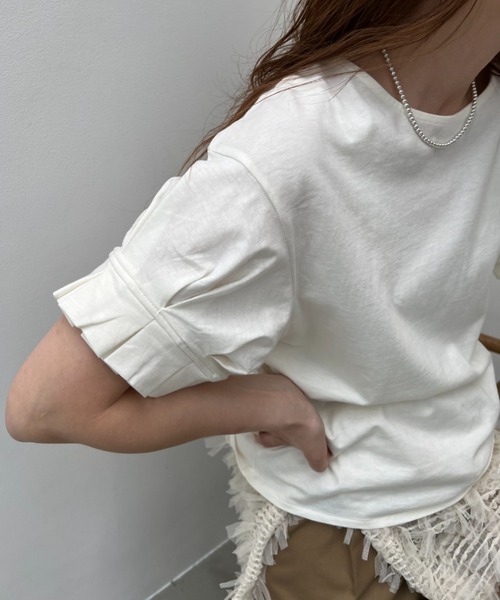 y/m（イム）の「タックスリーブドッキングトップス（Tシャツ/カットソー・レディース・ブラック/オフホワイト・FREE）」の3枚目の写真