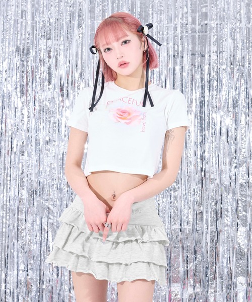 sedacle girl(セダクルガール)の「バラモチーフクロップドT(Tシャツ/カットソー・レディース・オフホワイト/ブラック・SMALL/MEDIUM)」の18枚目の写真