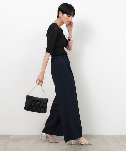 OPAQUE.CLIP(オペークドットクリップ)の「◆【2WAY】フリルティアードバッグ(クラッチバッグ・レディース・ブラック/ベージュ・00)」の12枚目の写真