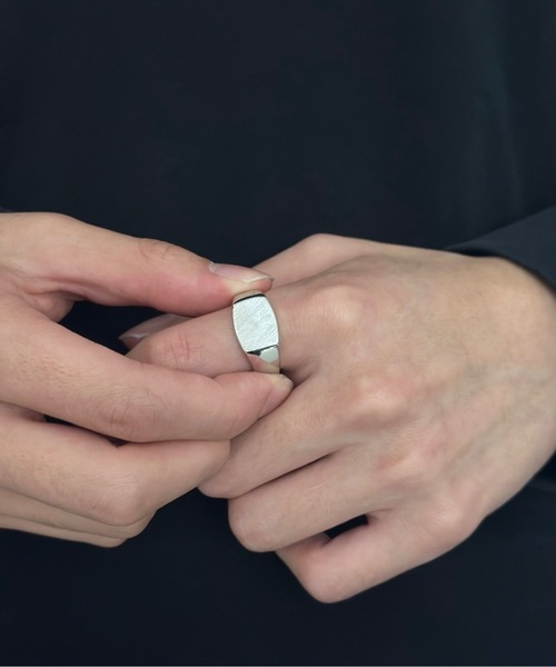 Burner（バーナー）の「【OKUOKU　0909】　シルバープレーティング　デザインリング　フリーサイズ　 / chi-ring-g2（リング・メンズ・C/D/E/F/S/T/U/V/W/A/H/J/O/Q/B/G/I/P/R/K/L/M/N/ヘザーグレー/その他/その他1/X/Y/Z/その他2/シルバー・FREE）」の15枚目の写真