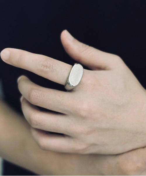 Burner（バーナー）の「【OKUOKU　0909】　シルバープレーティング　デザインリング　フリーサイズ　 / chi-ring-g2（リング・メンズ・C/D/E/F/S/T/U/V/W/A/H/J/O/Q/B/G/I/P/R/K/L/M/N/ヘザーグレー/その他/その他1/X/Y/Z/その他2/シルバー・FREE）」の19枚目の写真