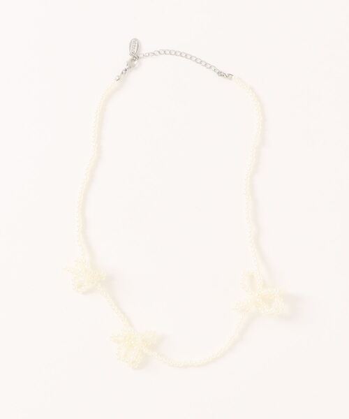 LOWRYS FARM(ローリーズファーム)の「ビーズフラワーネックレス 117830(ネックレス・レディース・ブラック/アイボリー/シルバー・FREE)」の2枚目の写真