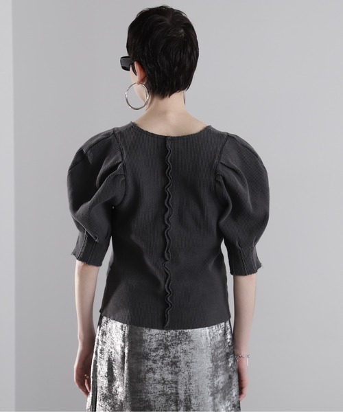 mici(ミチ)の「(mici)ボリュームスリーブワッフルトップス(Tシャツ/カットソー・レディース・ブラック/ワインレッド/イエロー・FREE)」の9枚目の写真