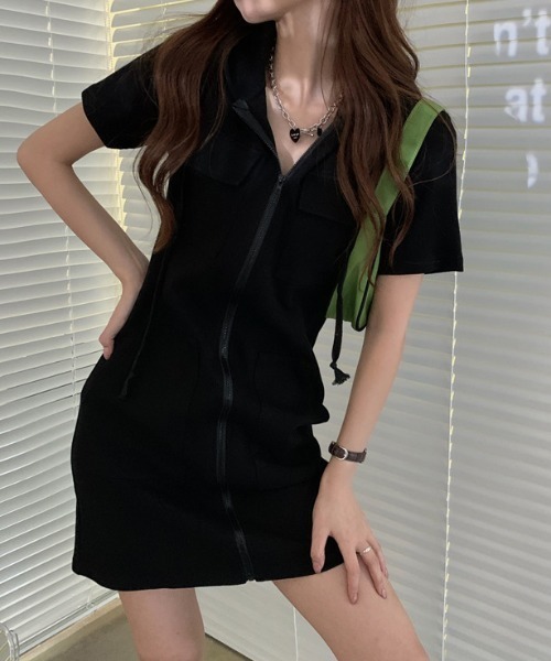 Mela(メラ)の「ZIP MINI OP(ワンピース・レディース・ブラック/グレー/ホワイト・M/L/S)」の15枚目の写真