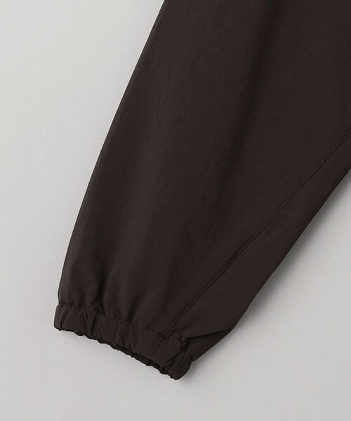 BEAUTY&YOUTH UNITED ARROWS（ビューティーアンドユースユナイテッドアローズ）の「360°MASTER ハリントン ジャケット - セットアップ対応 ストレッチ ウォッシャブル マルチ機能 -（ナイロンジャケット・メンズ・ネイビー/ダークブラウン/ブラック・XL/L/M/S）」の4枚目の写真